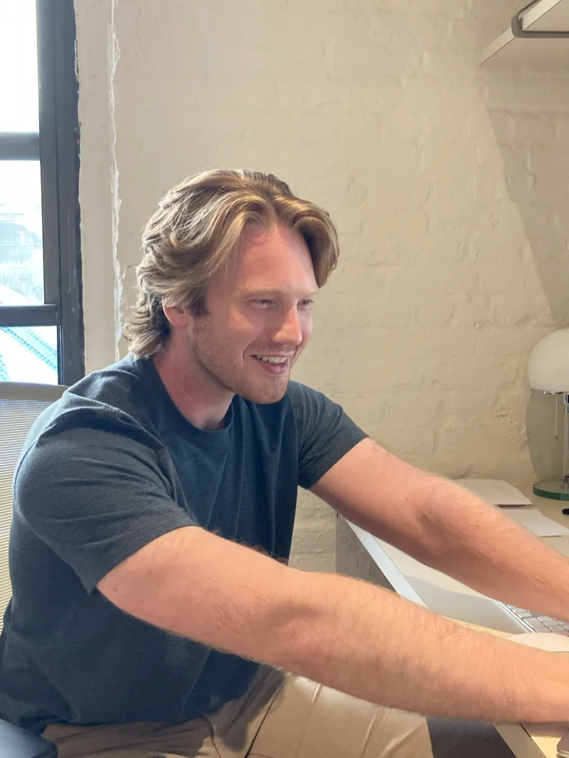 Julian, CTO · Co-founder at Pollin
